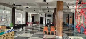 Restaurant - Shiva Resort (Mandawar)