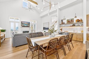 Dining - Coming Soon! - Always Summer 157 DEW (Port Aransas)