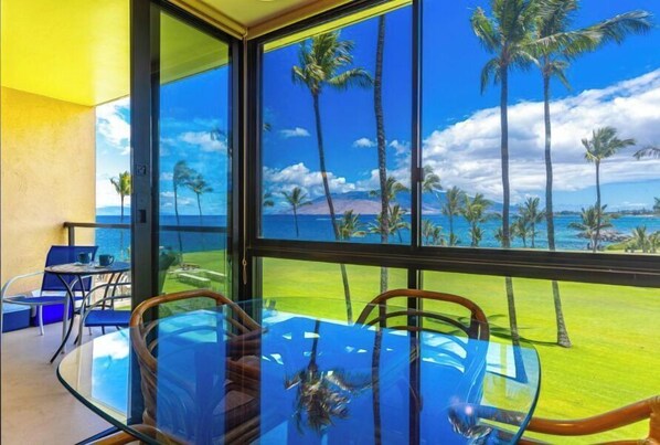 Dining - Oceanfront 1-Bedroom Condo with Stunning Views at Kihei Surfside #311 (Kihei, Maui)