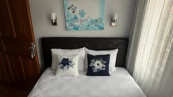 Superior Double Room, City View