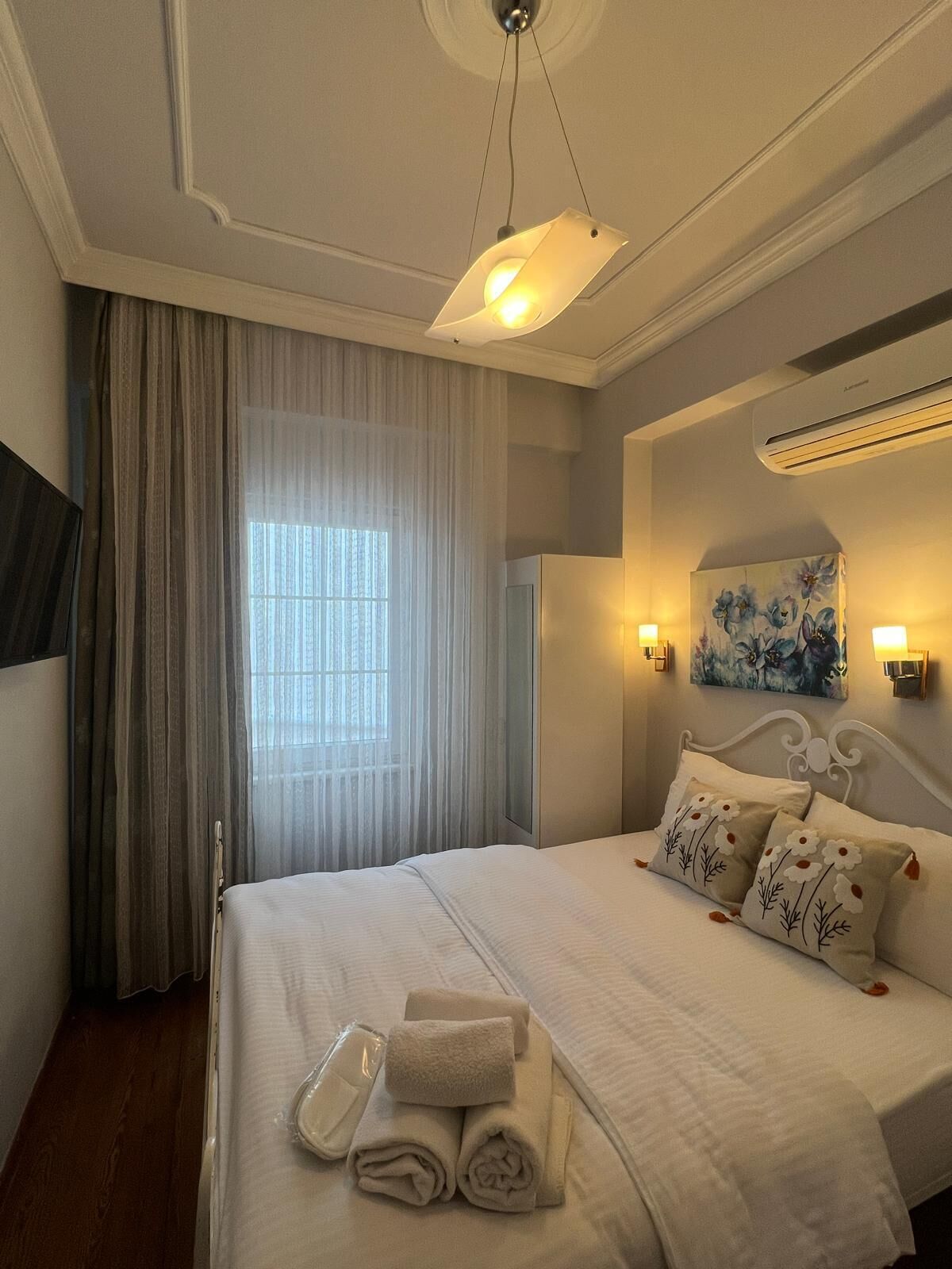 Superior Double Room, City View