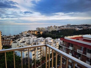 Property grounds - Exclusive Designer Apartment | Stunning Sea Views & Walk to Beach (Benalmádena)
