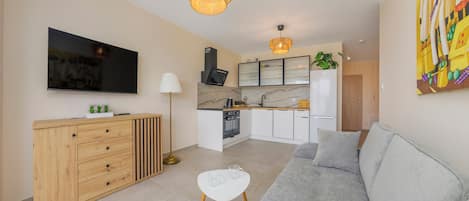 Apartment (5) | Living area