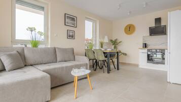 Apartment (4) | Living area