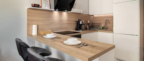 Apartment, Balcony | Private kitchenette