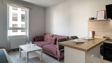 Apartment, Balcony | Living room