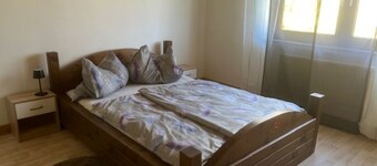 Weinsfelderhof 8 beds - Holiday home on the outskirts of the village 10 min to Luxembourg/Bitburg