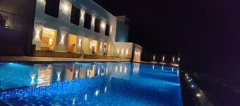 Bindiga Peak Resorts