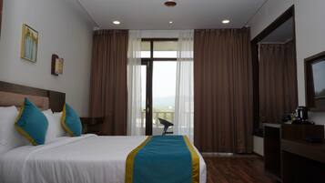 Deluxe Room, Garden View