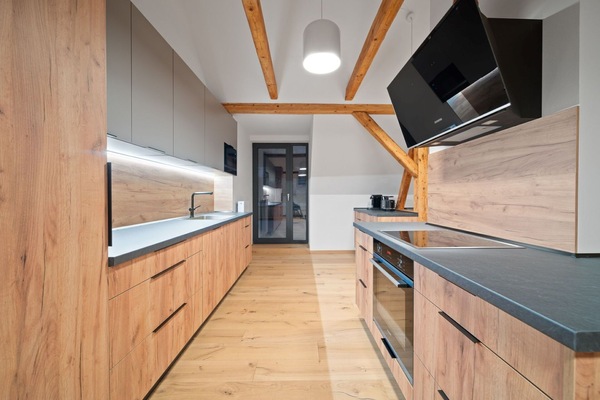Flooring, Holz, Interior Design, Fussboden, Holzboden, Decke, Countertop, Küche, Möbel, Zuhause