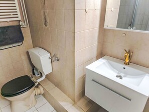 Bathroom - Beautiful apartment for 6 guests with WIFI and TV (Goslar)