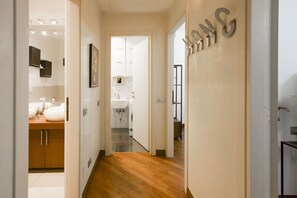 Shower, jetted tub, hair dryer, bidet - "View Brera Penthouse" Private Jacuzzi + Duomo 5 Min (Milano)