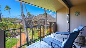 Property grounds - Coastal Styled Kaanapali Condo with Ocean & Golf Course Views | Unit B202 (Kaanapali)