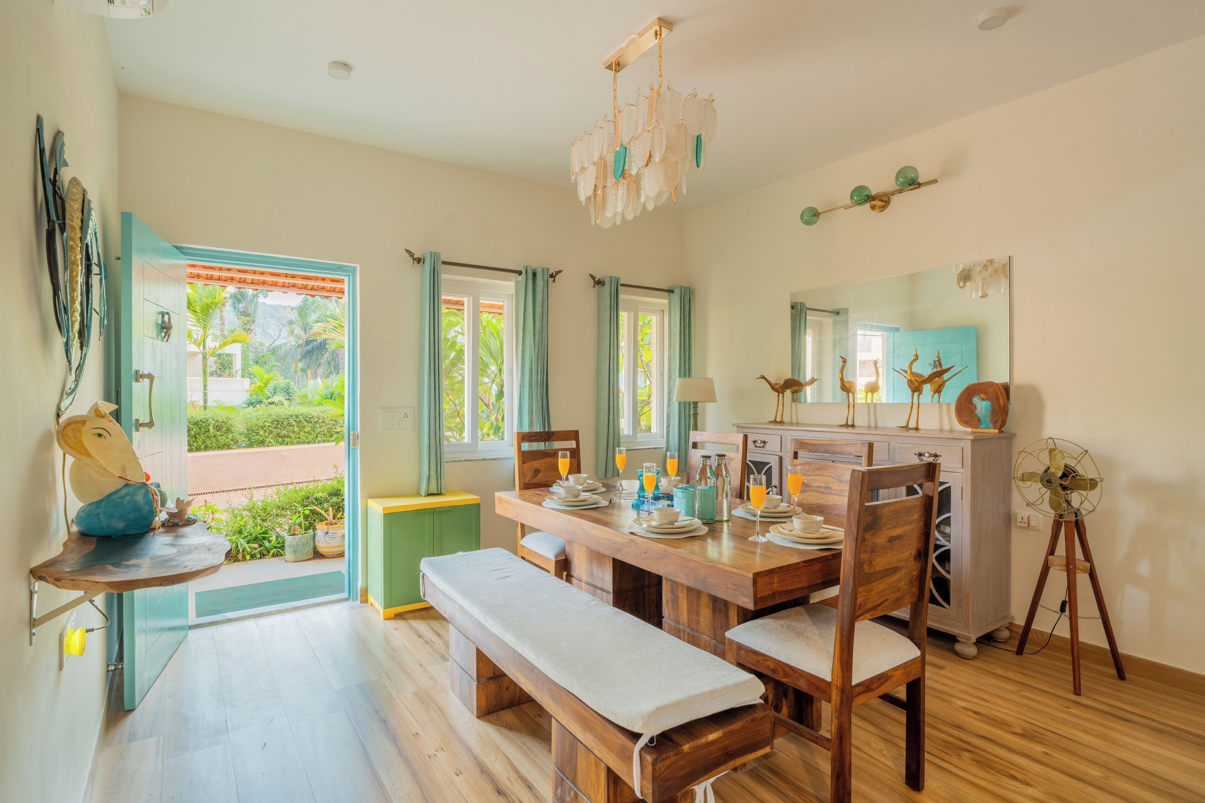 Deluxe Villa, Balcony | Dining
