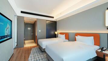 Deluxe Room, Multiple Beds, Bay View