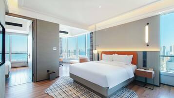 Suite Deluks, Beberapa Tempat Tidur | Seprai premium, selimut bulu angsa, dan tempat tidur Tempur-Pendic