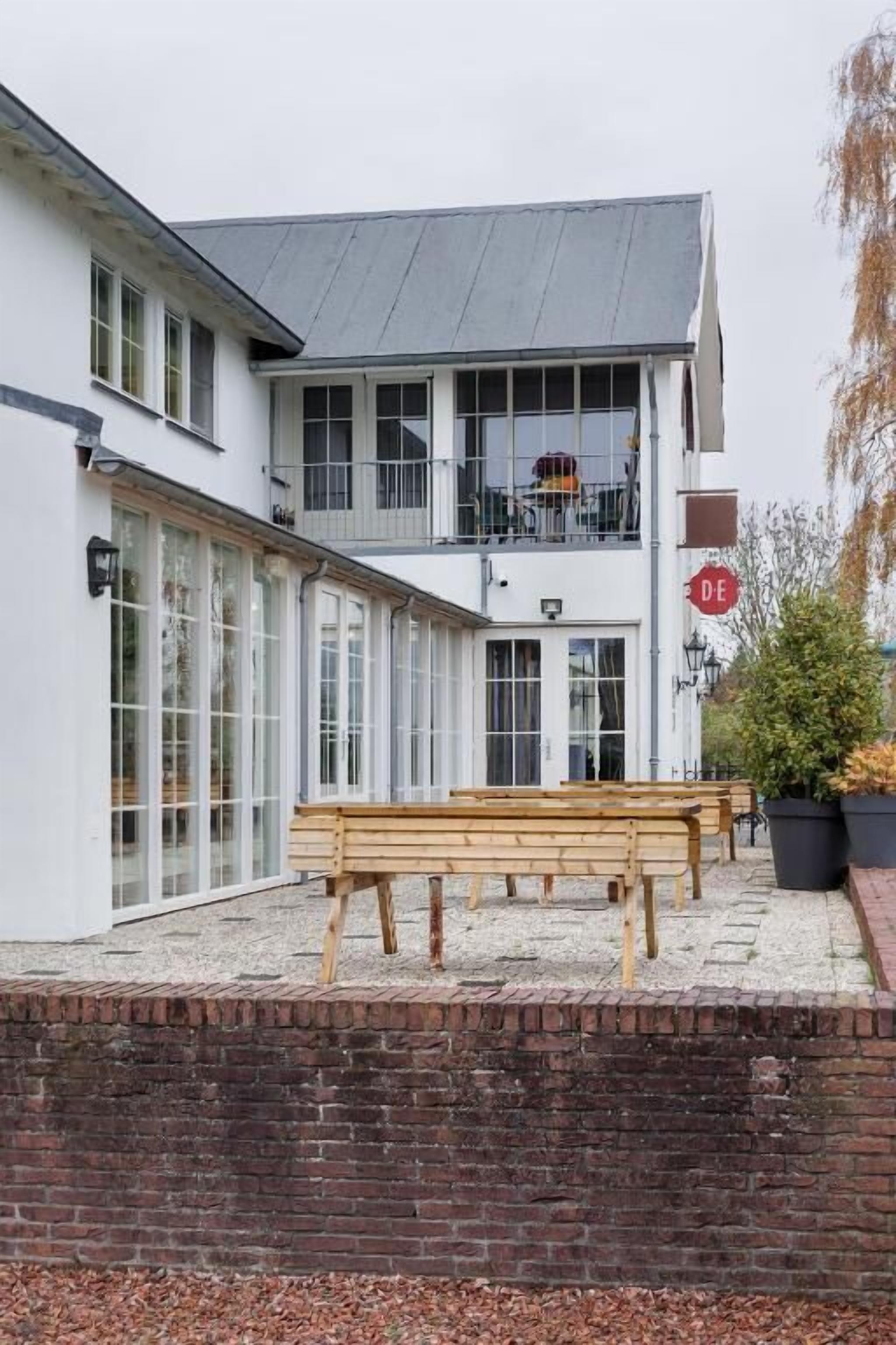 Buiten dineren