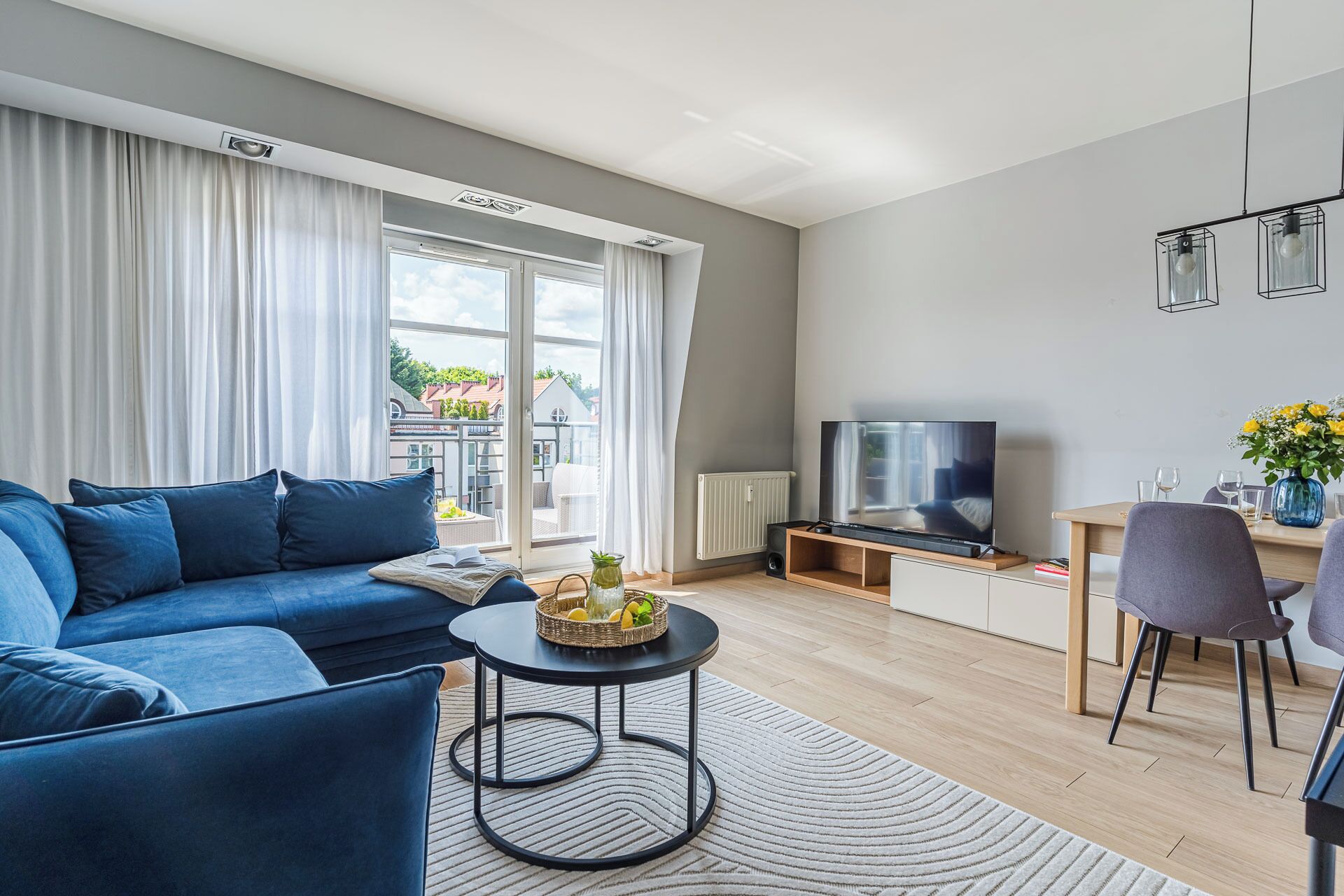 Flachbildfernseher