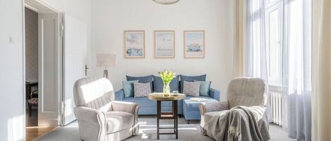 บริเวณนั่งเล่น