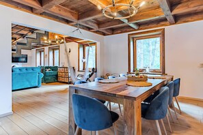 Dining - Imperial Apartments - Villa Koleczkowo (Szemud)