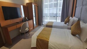 Basic-Zweibettzimmer, Stadtblick