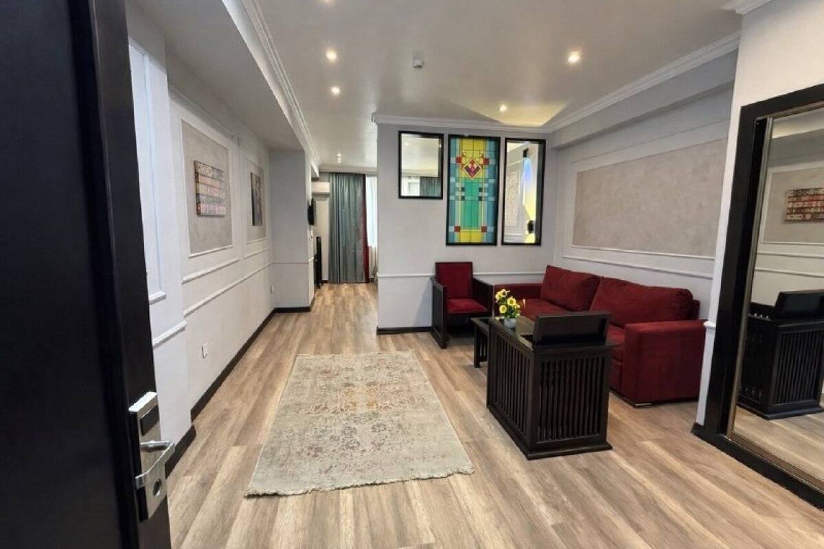 Deluxe Double or Twin Room, City View | Lobby