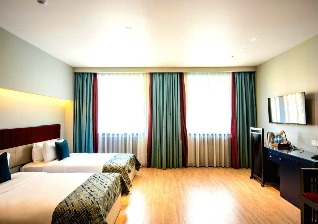 Superior-værelse med 2 enkeltsenge - balkon - byudsigt