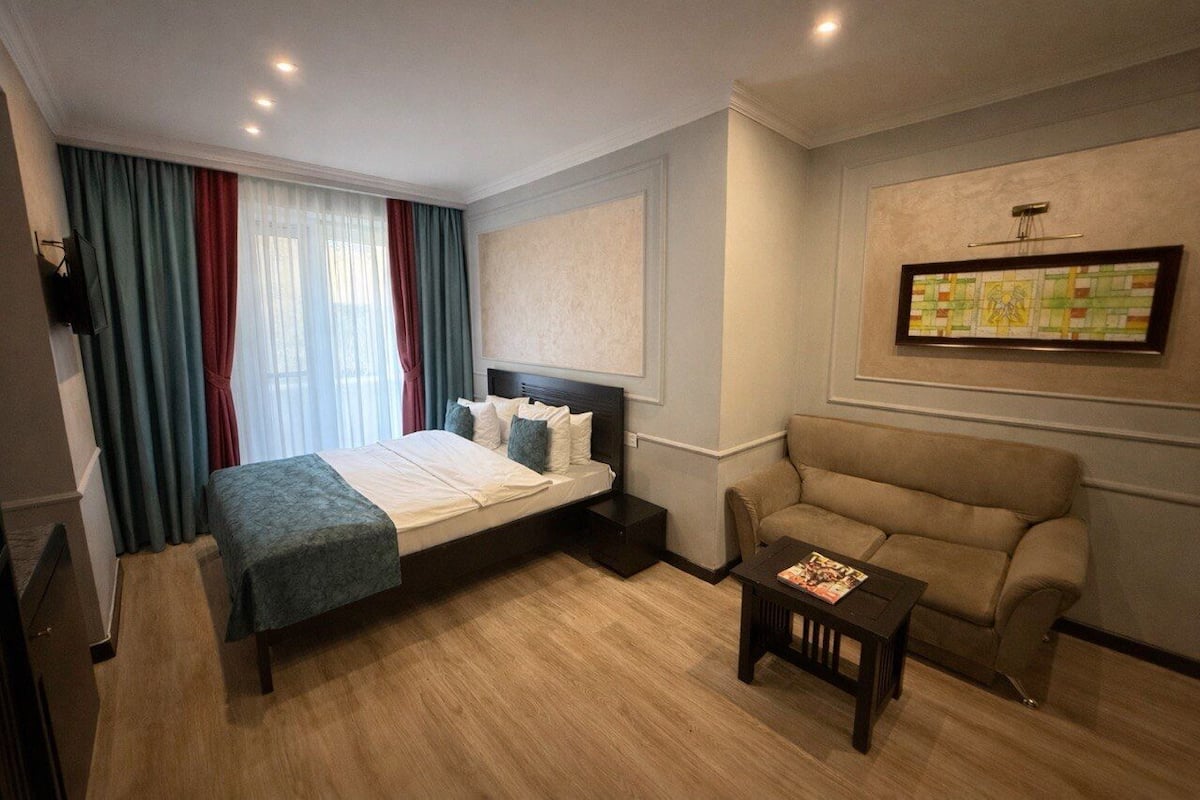 Standard Double Room, City View