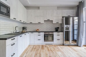Apartment, 2 Bedrooms | Private kitchen - Imperial Apartments - Bernadowska (Gdynia)