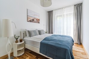 Apartment, 2 Bedrooms | Iron/ironing board, free WiFi - Imperial Apartments - Bernadowska (Gdynia)