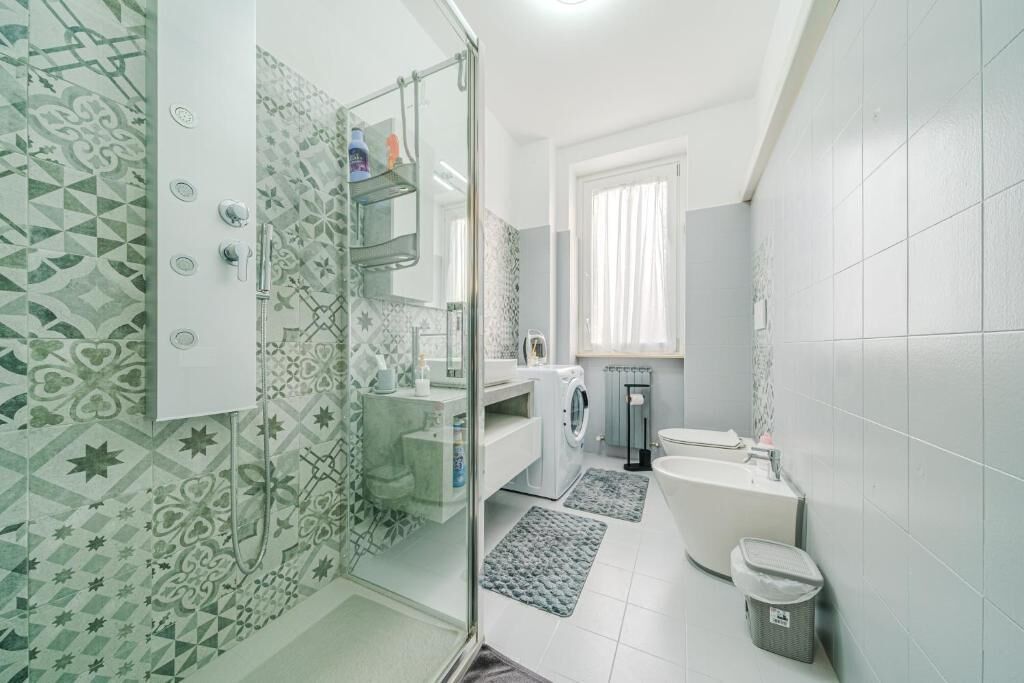 Apartment, Balcony, Courtyard View | Bathroom