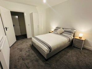 2 dormitorios, wifi gratis, ropa de cama y accesible en silla de ruedas