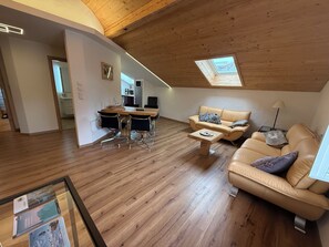 Living area - Vacation apartment Kramerblick Marienplatz (Garmisch-Partenkirchen)