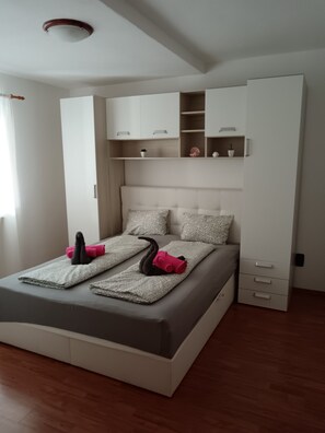 Room - Vrbo Property (Ližnjan)