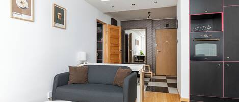 Apartment, Balcony | Living room | Smart TV