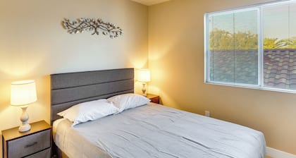 Remote Work Ready! Las Vegas Extended Retreat