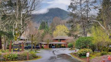 Apartment (2 Bedrooms) | Bahagian dalam