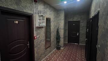 Kahden hengen perushuone yhdelle | Sisätilat