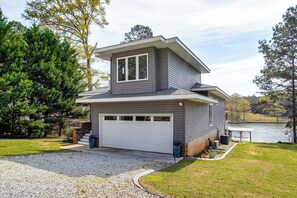 Talo (4 Bedrooms) | Sisätilat