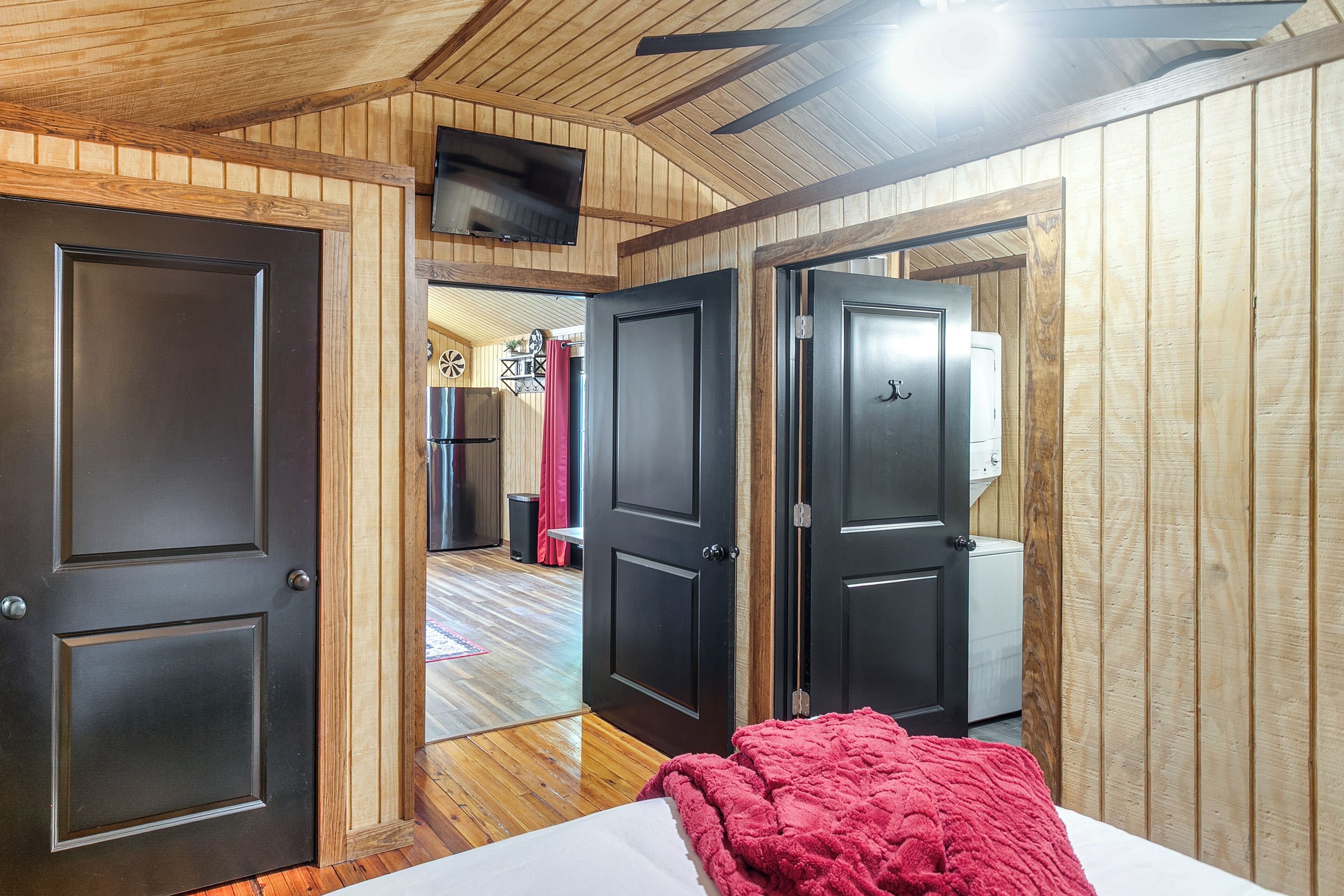 المنشأة من الداخل