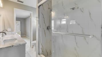 Rumah (4 Bedrooms) | Interior