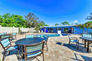 House (4 Bedrooms) | Interior - 2 Private Pools! 2-acre Retreat Near Dtwn Sarasota (Sarasota)