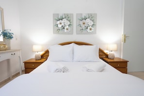 2 bedrooms, internet - Medusa Panoramic View Apartment in Georgioupolis (96FW+GW Exopoli)
