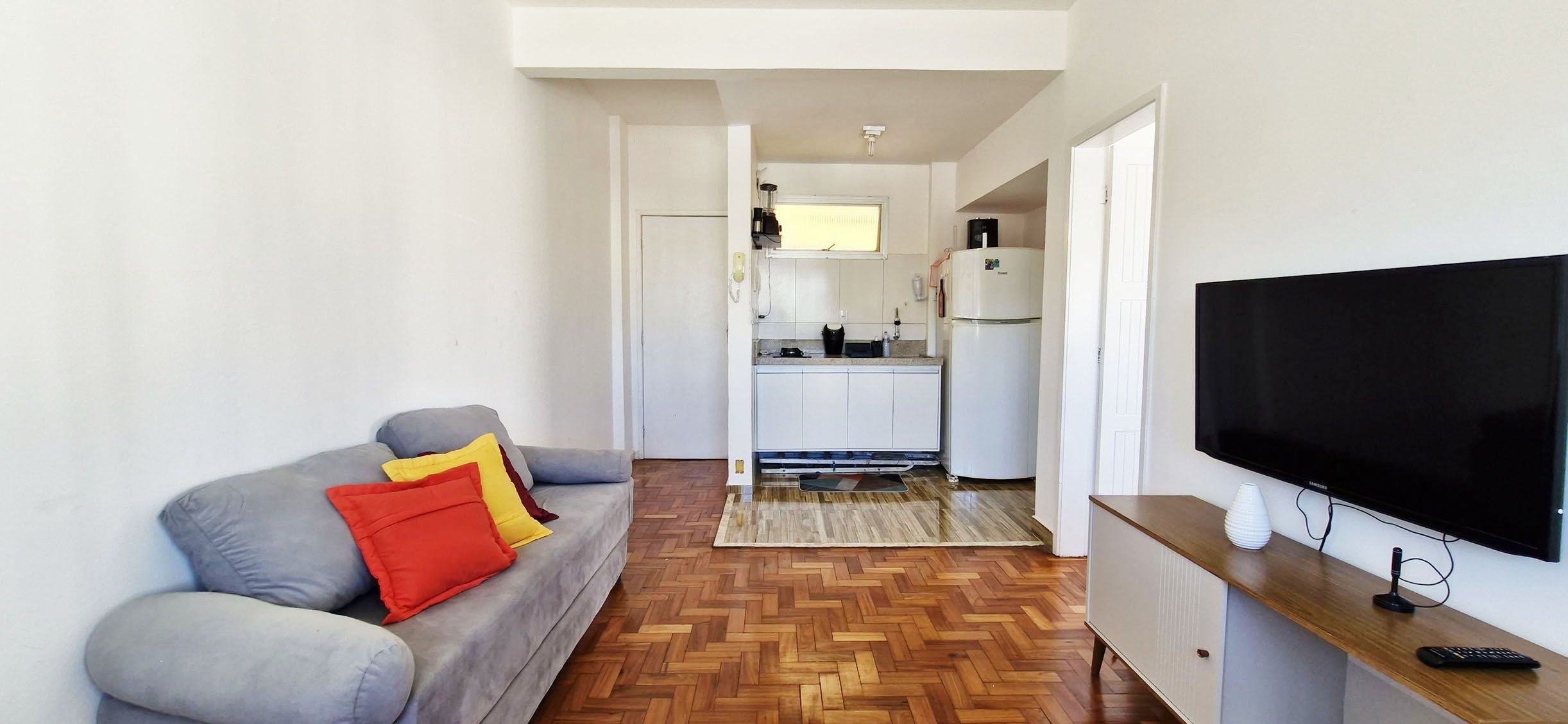 Basic Apartment | Living area | 32-inch Smart TV with digital channels, streaming services