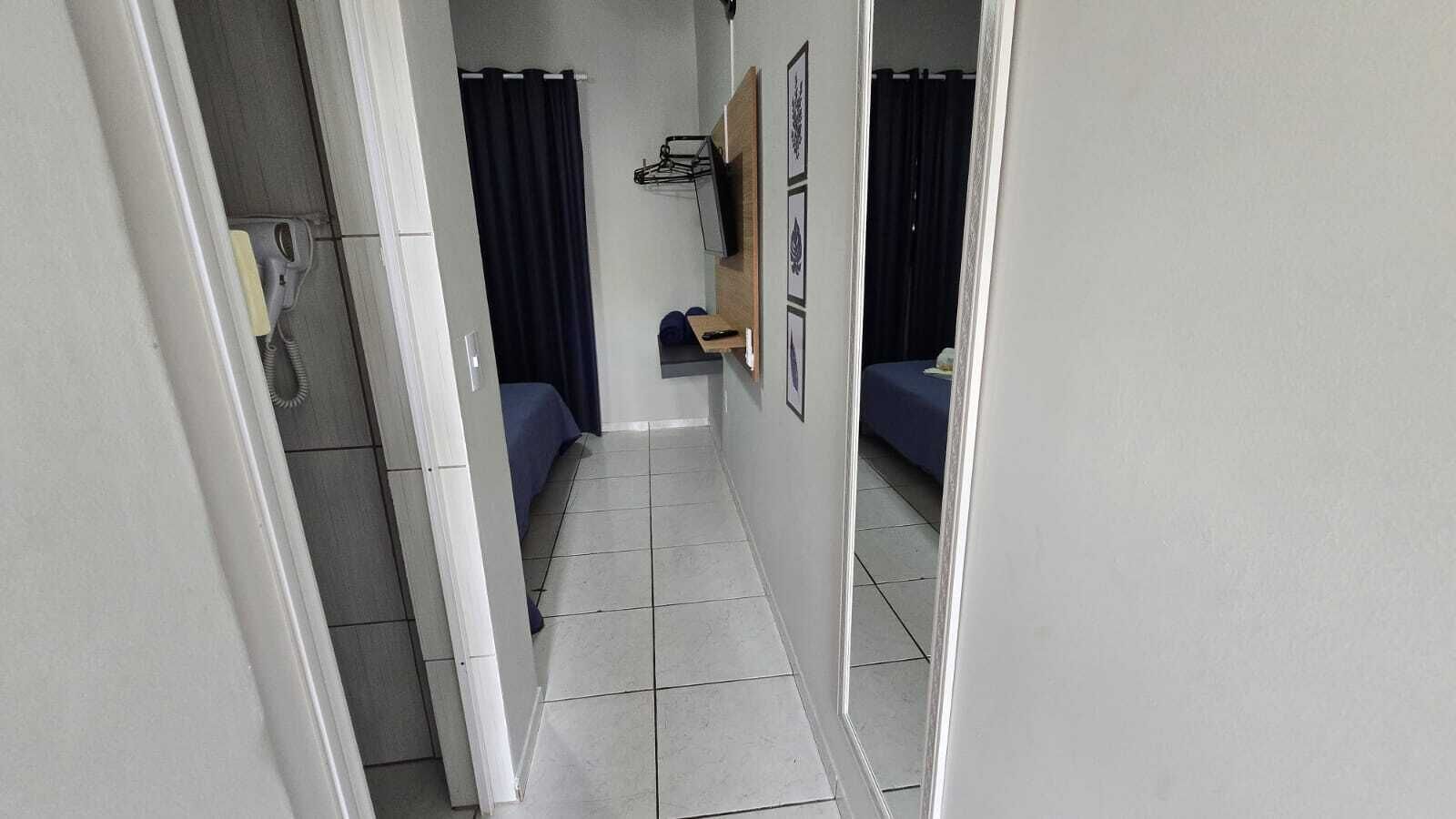 1 bedroom, internet, bed sheets