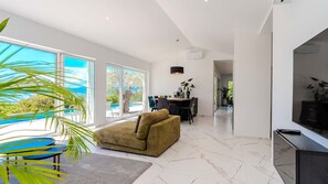 TV - Villa Green Wave by Villas Guide (Kostrena)