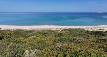 Sardinia Hillside Retreat - Apt 14 - 2BR, quiet area, parking