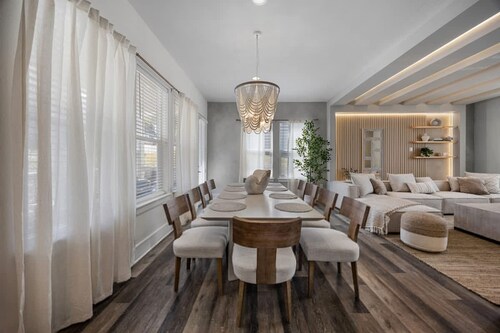 Santa Rosa Villa Modern Boho Family Fun