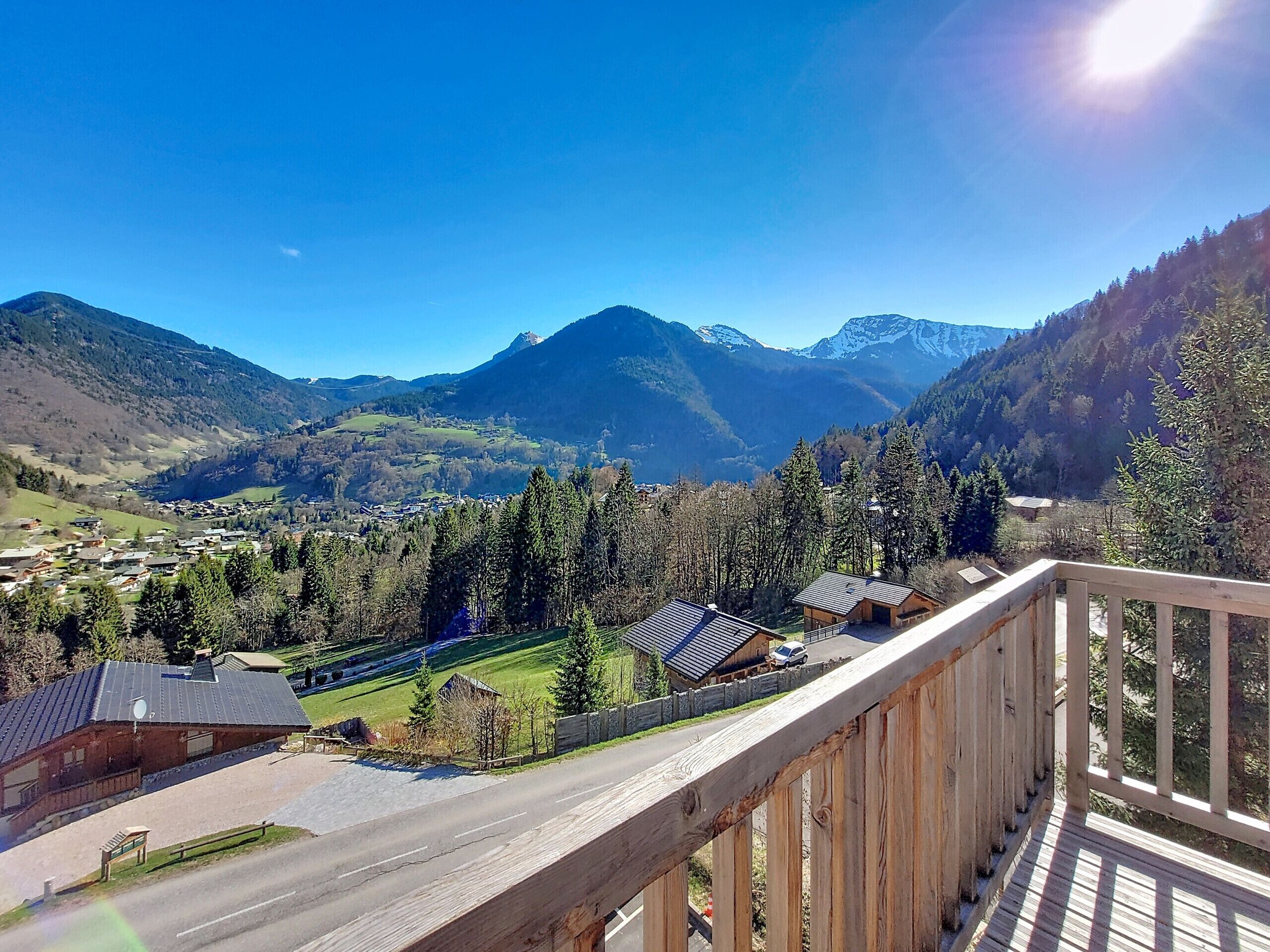 المنطقة المحيطة بالمنشأة