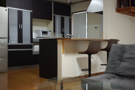 Interior. YORIDOKORO